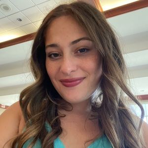 Meet your Posher, Isabella